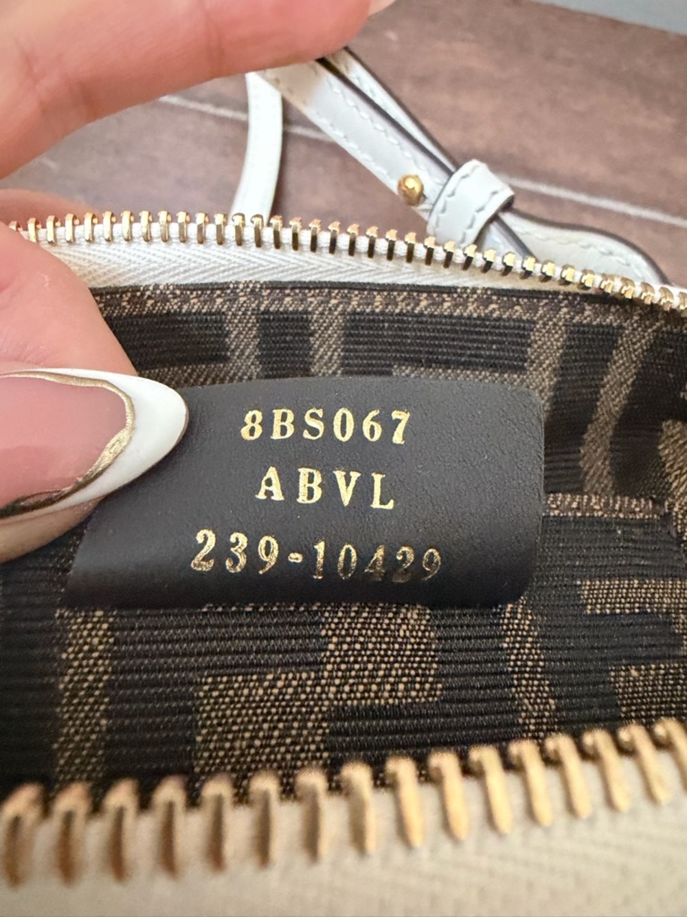 Fendi mini by the way with Tortoiseshell Handles - 100% authentic! - Picture 10 of 15